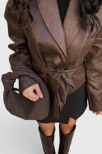 Remi Bolso Mini Woven con Detalle de Nudo